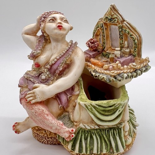 Harmony kingdom mme - mme., josephine